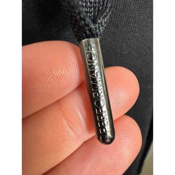 Black Cropped Hoodie NWOT Calvin Klein Performance Women Size Medium Preppy - Picture 9 of 9